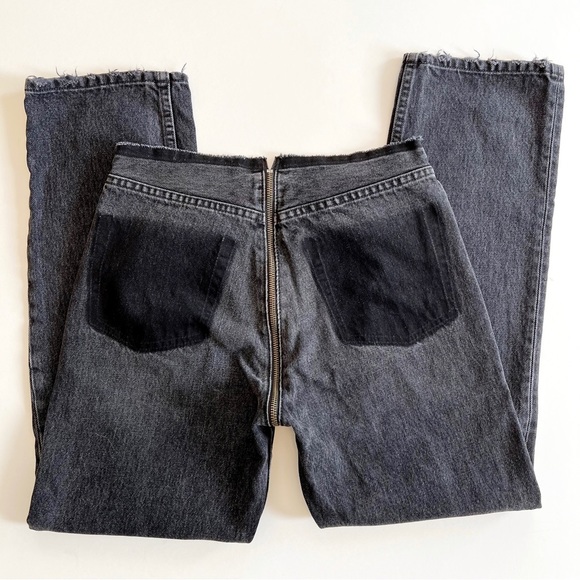 Reformation Exposed Zipper Straight Leg Crop Jean in Pacific Wash Black Size 26 - Picture 9 of 10